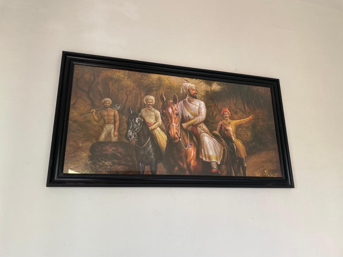 Shree Sadguru Krupa Yatri Niwas Villa Kolhapur Dış mekan fotoğraf