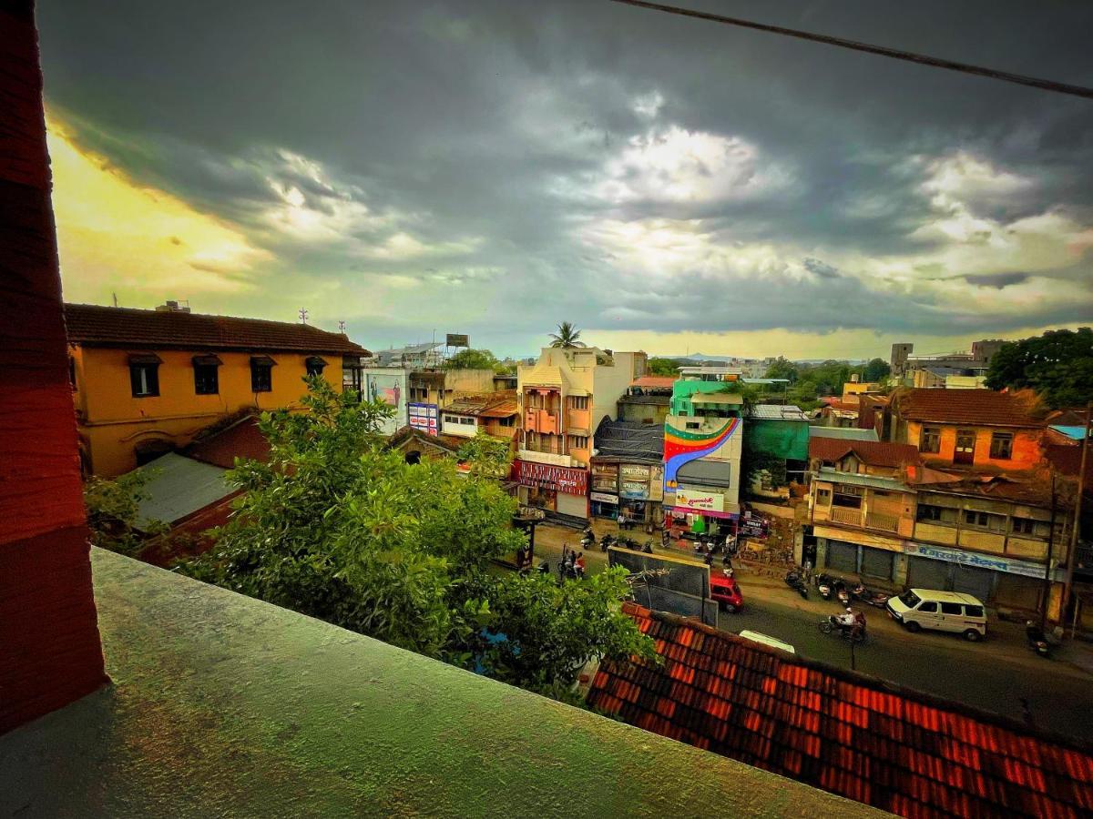 Shree Sadguru Krupa Yatri Niwas Villa Kolhapur Dış mekan fotoğraf